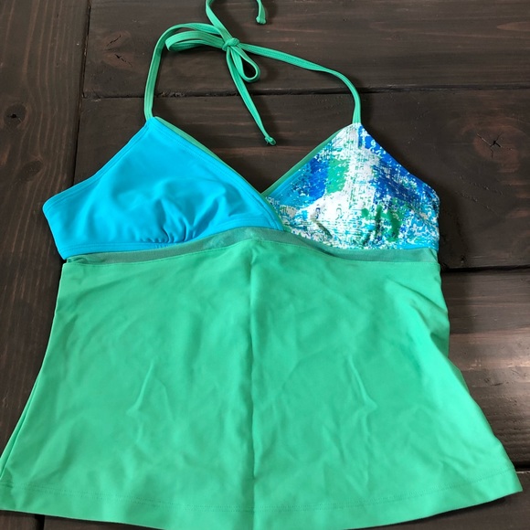 Under Armour Other - Sexy Fun Tankini Top Under Armour Other - Sexy Fun Tankini Top